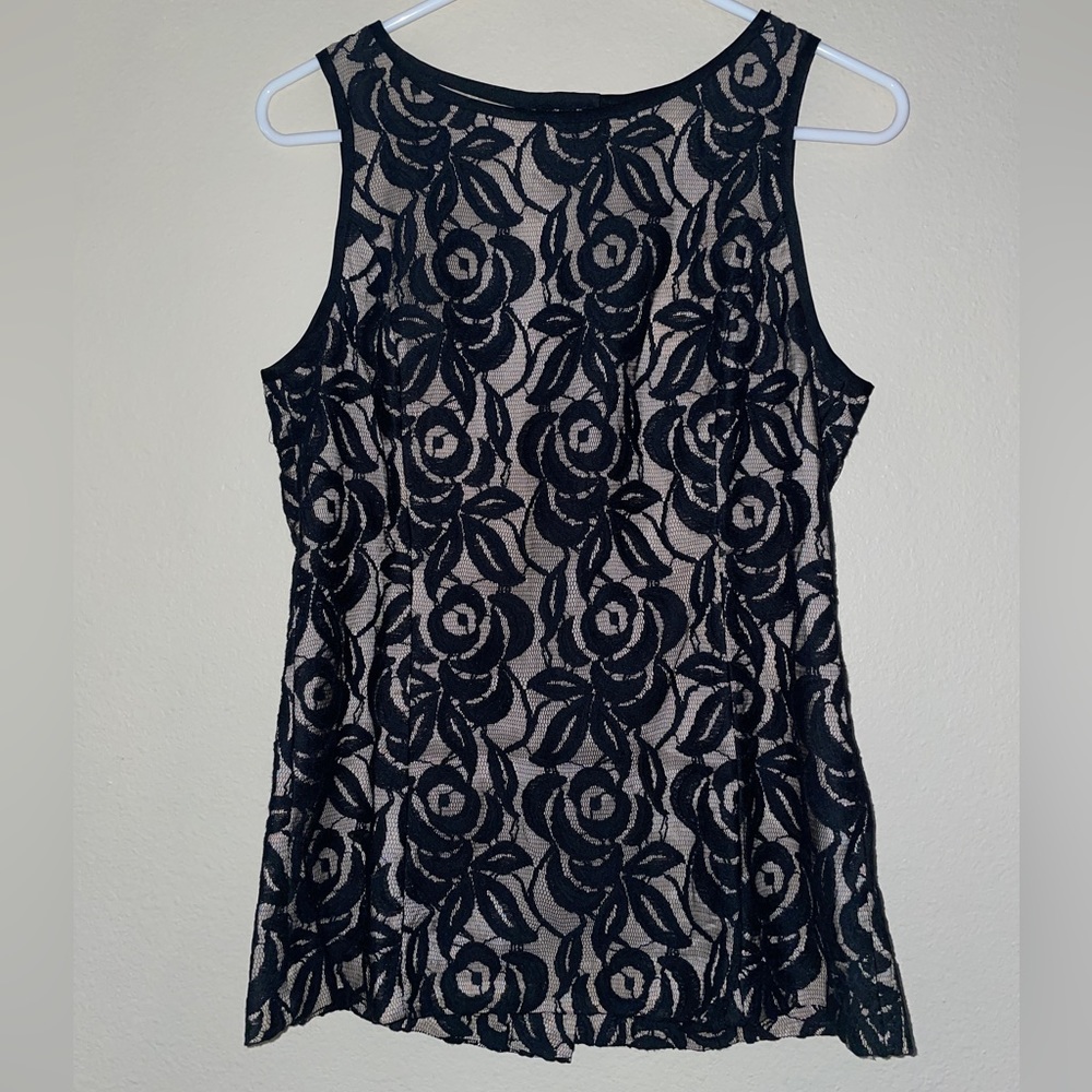 Banana Republic top NWT!